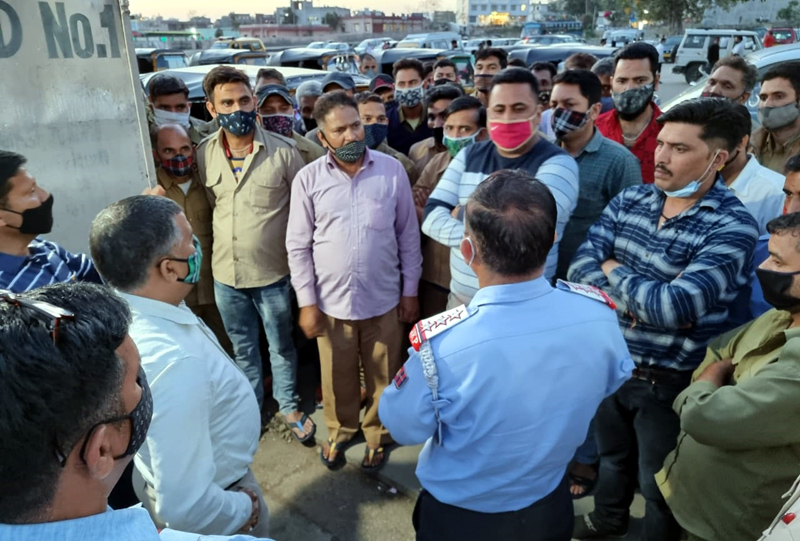 ARTO Reasi Rajesh Gupta guiding the vehicle operators in Reasi on Thursday. ARTO Reasi Rajesh Gupta guiding the vehicle operators in Reasi on Thursday.