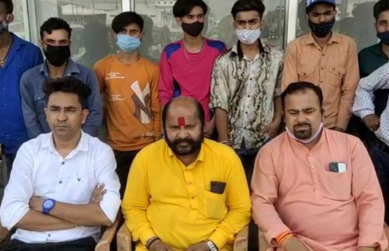 Shiv Sena leaders during a press conference at Jammu on Sunday. Shiv Sena leaders during a press conference at Jammu on Sunday.