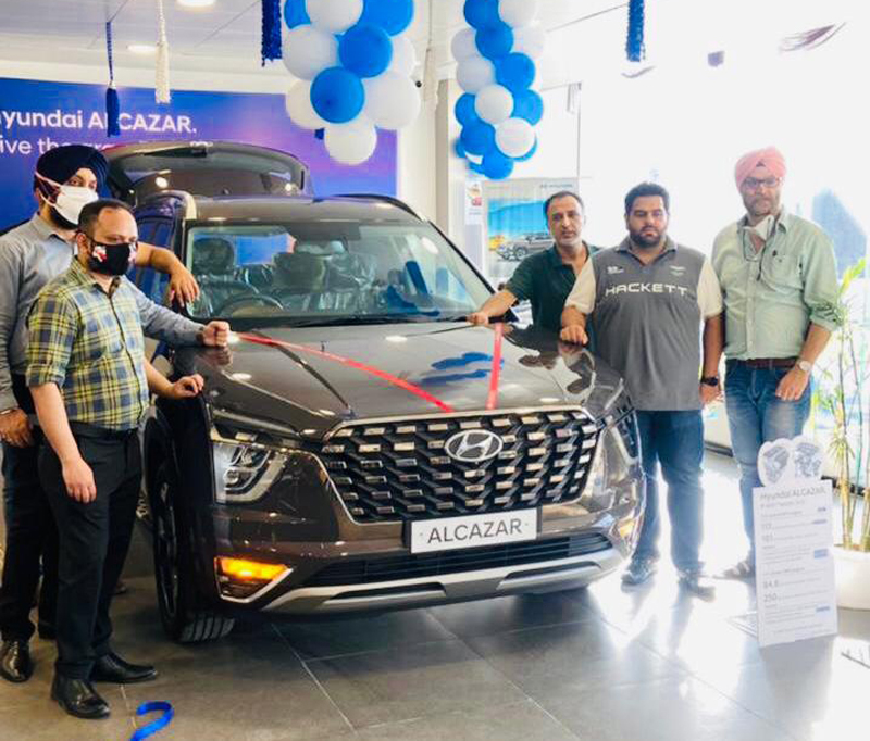Dignitaries unveiling Hyundai Alcazar at Shuhul Motors Private Limited Jammu. Dignitaries unveiling Hyundai Alcazar at Shuhul Motors Private Limited Jammu.