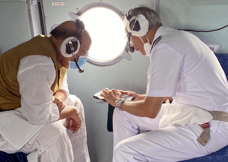 Defence Minister, Rajnath Singh conducting an aerial survey of the ‘Project Seabird’ in Karwar, Karnataka on Thursday. (UNI) Defence Minister, Rajnath Singh conducting an aerial survey of the ‘Project Seabird’ in Karwar, Karnataka on Thursday. (UNI)