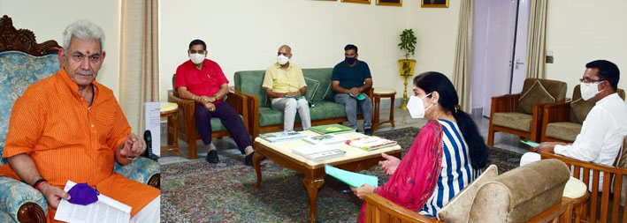 Lt Governor with delegation led by JMC Mayor. Lt Governor with delegation led by JMC Mayor.