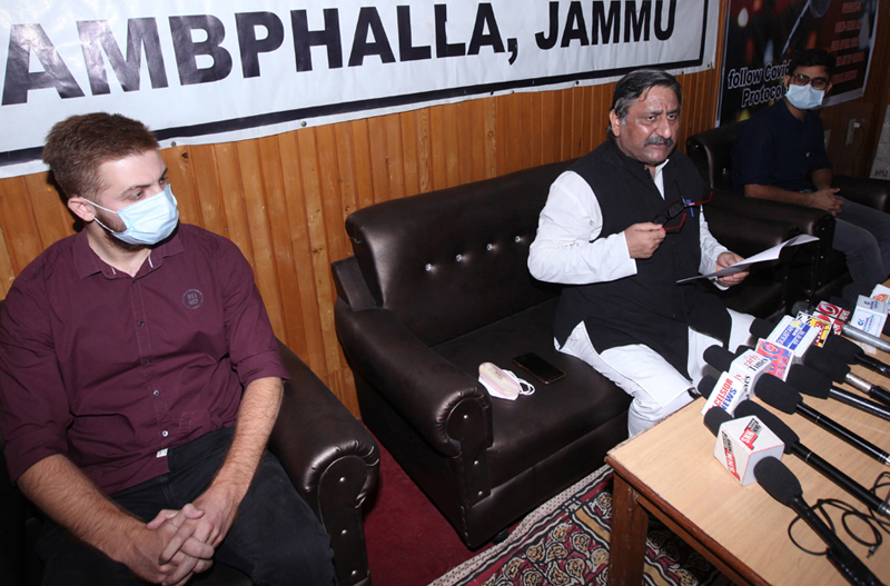 BJP leader Ashwani Chrungoo talking to reporters at Jammu on Wednesday. —Excelsior/Rakesh