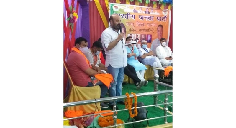 Former Minister, Bali Bhagat addressing a BJP meeting at Nagrota on Sunday. Former Minister, Bali Bhagat addressing a BJP meeting at Nagrota on Sunday.