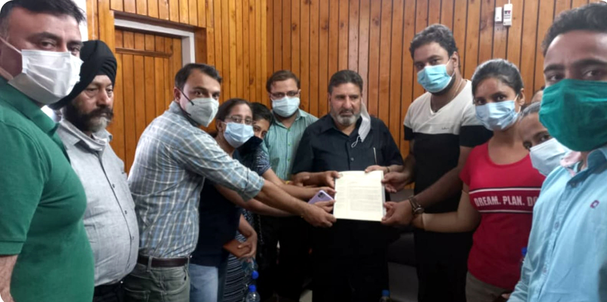 A deputation of people presenting a memorandum to Apni Party chief, Syed Mohammed Altaf Bukhari at Jammu on Tuesday A deputation of people presenting a memorandum to Apni Party chief, Syed Mohammed Altaf Bukhari at Jammu on Tuesday
