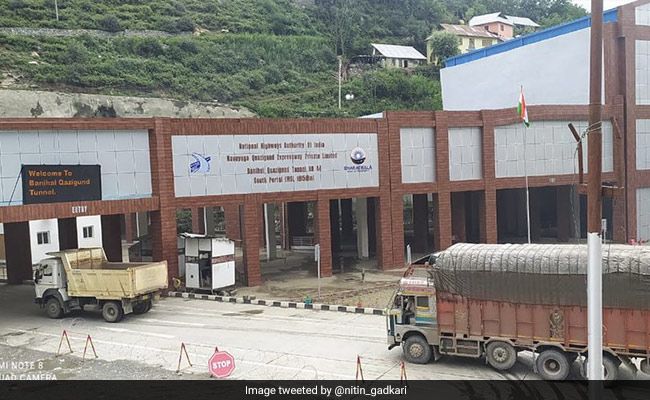 8eis2ad4_quazigundbanihal-tunnel_625x300_04_August_21