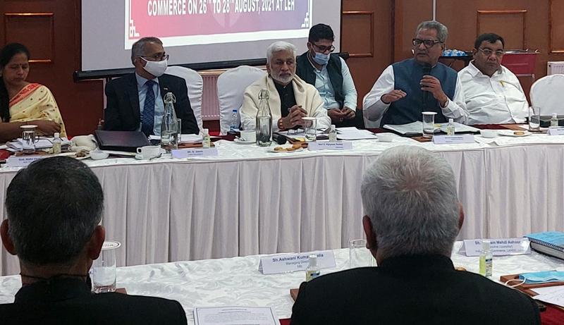 ASSOCHAM delegation meets PSC of Commerce at Leh. ASSOCHAM delegation meets PSC of Commerce at Leh.