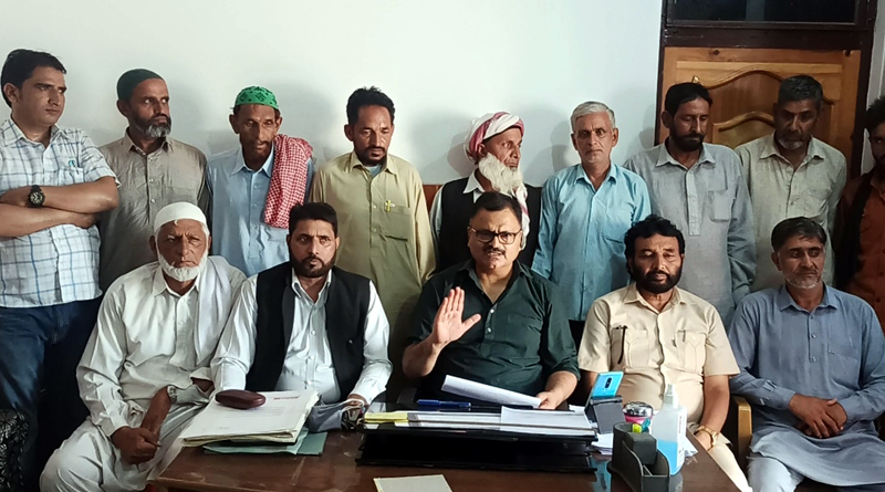 NC leader and Ex-MLA, Javed Rana addressing press conference in Mendhar on Tuesday. NC leader and Ex-MLA, Javed Rana addressing press conference in Mendhar on Tuesday.