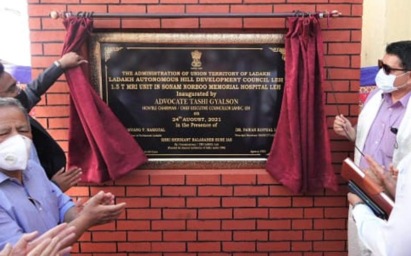 CEC Tashi Gyalson inaugurating MRI unit at SNM Hospital Leh. CEC Tashi Gyalson inaugurating MRI unit at SNM Hospital Leh.