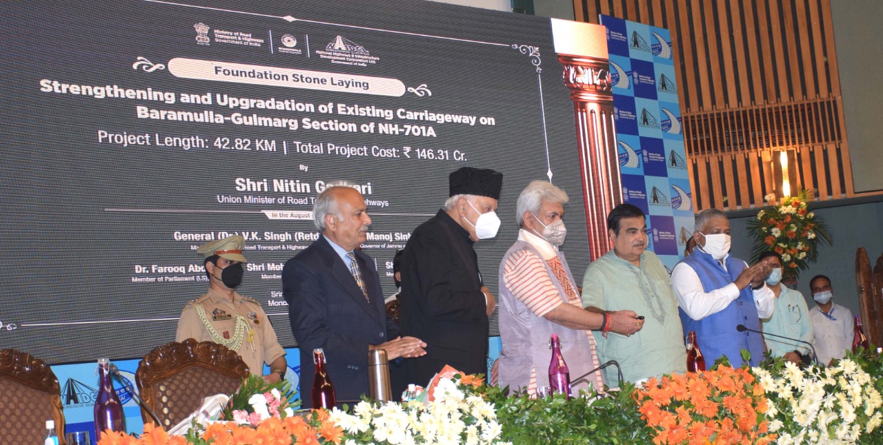 Union MoRTH Nitin Gadkari, Lt Governor lay foundation for four National Highway Projects worth Rs 3612 Cr (1)