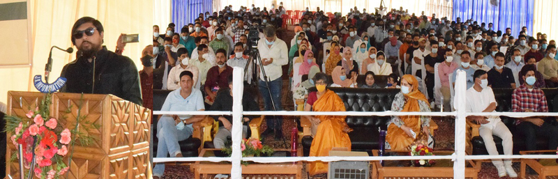 Union MoS for Home Affairs, Nishit Pramanik addressing Youth Conclave in Pulwama on Monday. Union MoS for Home Affairs, Nishit Pramanik addressing Youth Conclave in Pulwama on Monday.