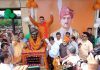 BJP leaders unveiling statue of Maharaja Hari Singh at party headquarters Trikuta Nagar on Thursday. -Excelsior/Rakesh