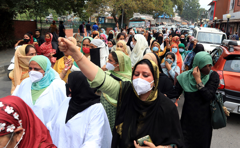 ICDS workers protesting in Srinagar. -Excelsior/Shakeel ICDS workers protesting in Srinagar. -Excelsior/Shakeel