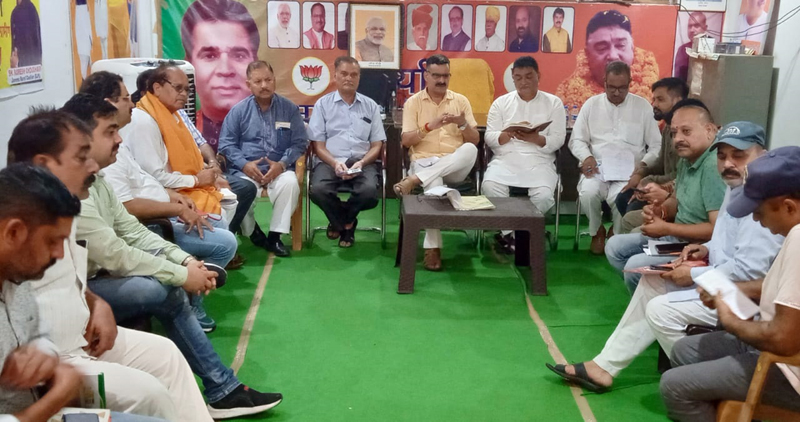 BJP leaders during a meeting at party headquarters, Trikuta Nagar on Monday. BJP leaders during a meeting at party headquarters, Trikuta Nagar on Monday.