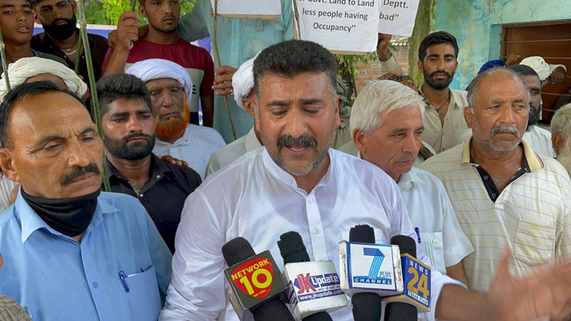 AJKPC president Anil Sharma talking to media persons at Pargwal in Khour on Thursday. AJKPC president Anil Sharma talking to media persons at Pargwal in Khour on Thursday.