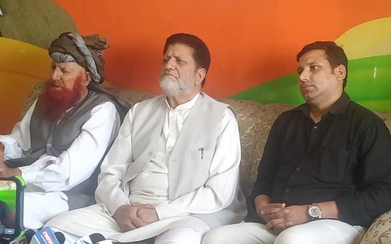 BJP leaders addressing a press conference at Srinagar on Wednesday —Excelsior/ Shakeel BJP leaders addressing a press conference at Srinagar on Wednesday —Excelsior/ Shakeel