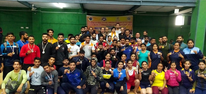 Winners posing for a group photograph along with dignitaries at Jammu. Winners posing for a group photograph along with dignitaries at Jammu.
