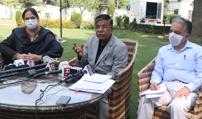 Union MoS Education Subhas Sarkar during a press conference in Srinagar on Sunday. —Excelsior/Shakeel Union MoS Education Subhas Sarkar during a press conference in Srinagar on Sunday. —Excelsior/Shakeel