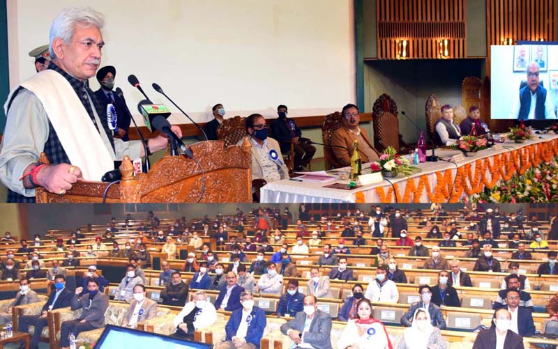 LG speaking after inaugurating Apple Festival. LG speaking after inaugurating Apple Festival.