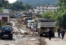 Massive traffic jam in Thannamandi town due to slowpace of road construction work.