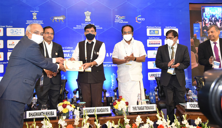 Union Minister for Health & Family Welfare, Chemicals and Fertilizers, Mansukh Mandaviya at the inauguration of the 2nd Global Chemicals & Petrochemicals Manufacturing Hub (GCPMH), in New Delhi on Thursday. (UNI)