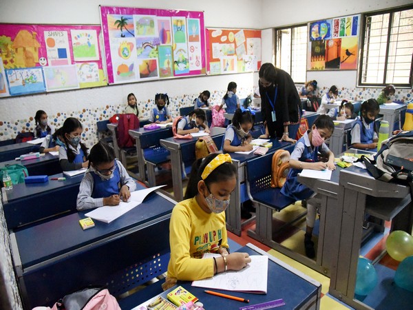 Delhi schools reopen for all classes with a 50 percent capacity