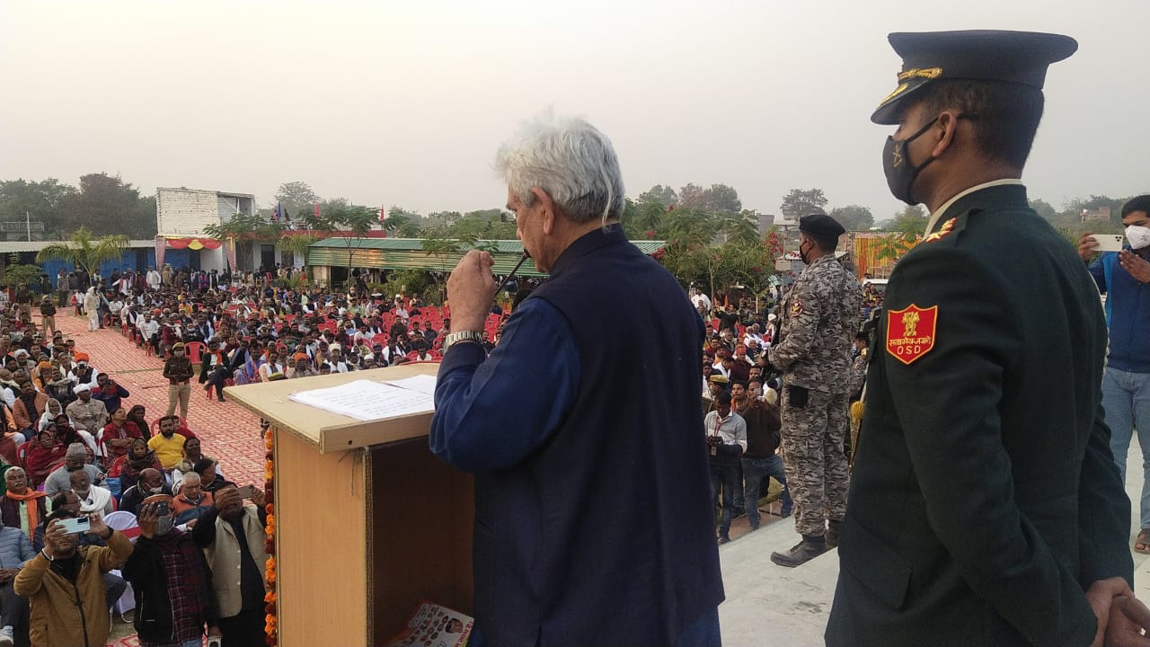 Lt Governor addresses Utthan Foundation Trust Conference at Ghazipur (2)