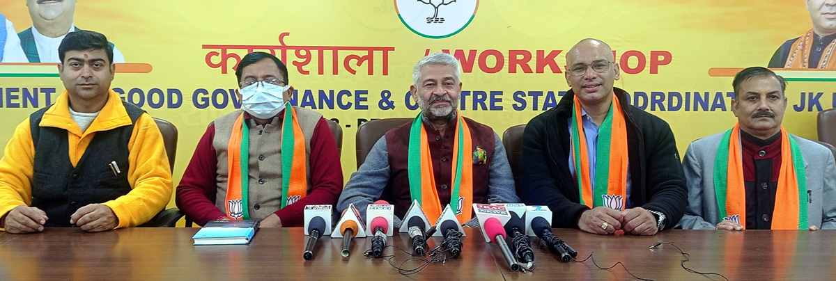 BJP leaders at a press conference at Jammu on Thursday. —Excelsior/Rakesh BJP leaders at a press conference at Jammu on Thursday. —Excelsior/Rakesh