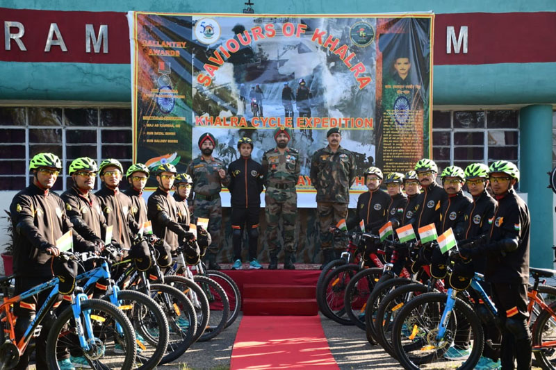 Army officials and cyclists during flagging off ceremony at Jammu on Wednesday.