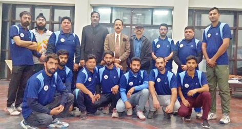 J&K specially abled team posing for a group photograph along with former Ranji player Rajesh Gill and others at Jammu.