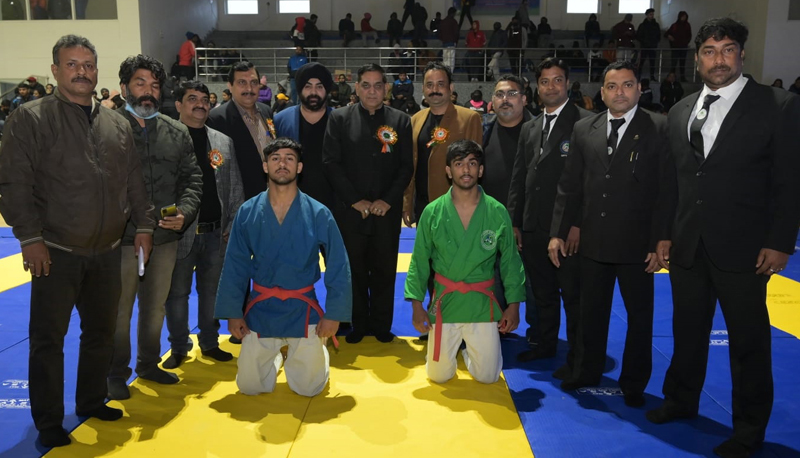 Dignitaries posing with winning team at Indoor Stadium, Bhagwati Nagar, Jammu on Monday. Dignitaries posing with winning team at Indoor Stadium, Bhagwati Nagar, Jammu on Monday.
