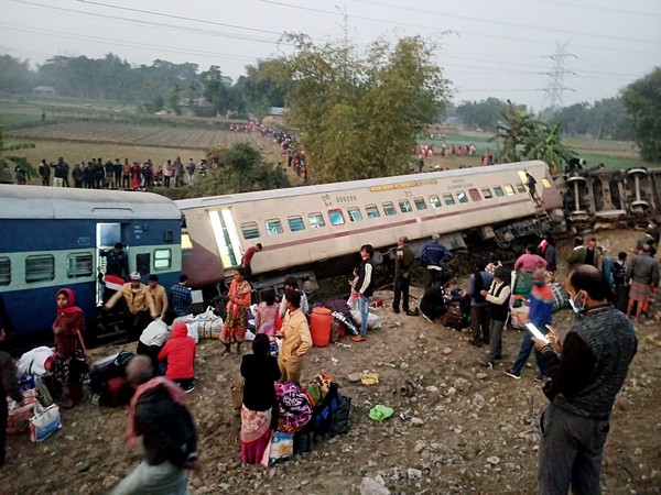 Guwahati-Bikaner Express derailed near Domohani
