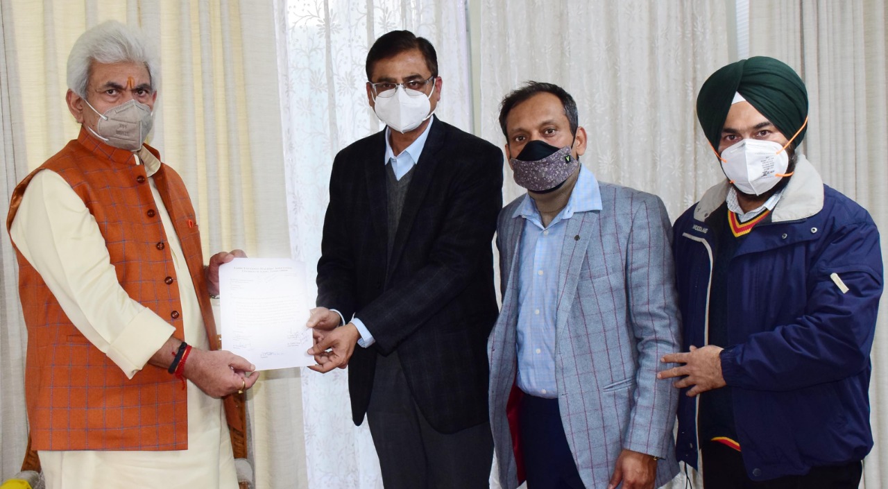 Lt Governor meeting members of JU Teachers' Association