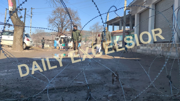 A locality declared as micro-Containment Zone in Mendhar on Wednesday. —Excelsior/Rahi Kapoor A locality declared as micro-Containment Zone in Mendhar on Wednesday. —Excelsior/Rahi Kapoor