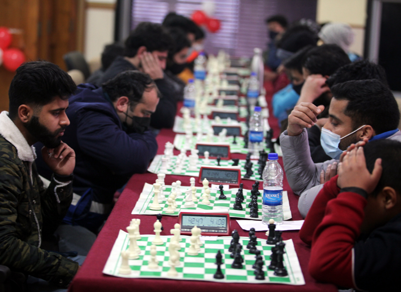 Players evincing keen interest during chess games at Press Club Jammu on Monday. —Excelsior/Rakesh Players evincing keen interest during chess games at Press Club Jammu on Monday. —Excelsior/Rakesh