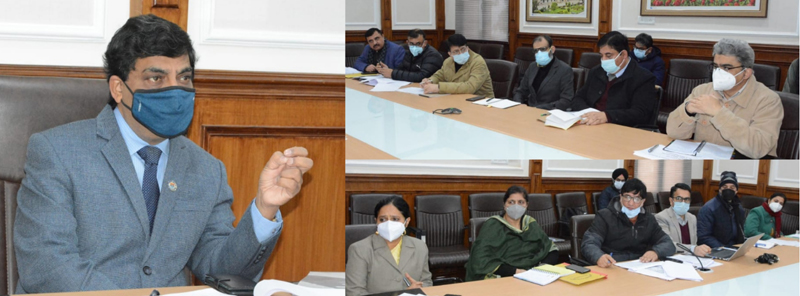 CS Dr Arun K Mehta chairing a meeting.