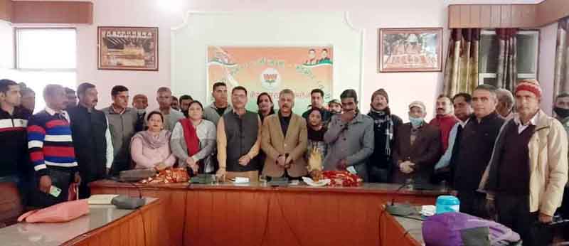BJP spokesman, Abhinav Sharma during Shakti Kendra Parmukh meeting at Nowshera on Tuesday. BJP spokesman, Abhinav Sharma during Shakti Kendra Parmukh meeting at Nowshera on Tuesday.