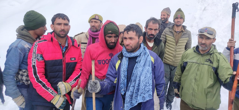 Missing persons being rescued by police and locals in Warwan area of Kishtwar on Friday. Missing persons being rescued by police and locals in Warwan area of Kishtwar on Friday.