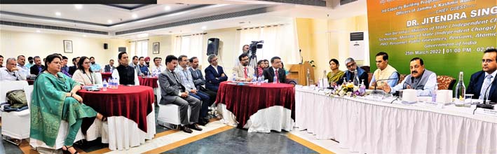 Union Minister Dr Jitendra Singh interacting with senior officers of Jammu & Kashmir Administrative Service (JKAS) undergoing the 3rd Capacity Building Programme conducted by the Department of Administrative Reforms, at New Delhi on Friday.