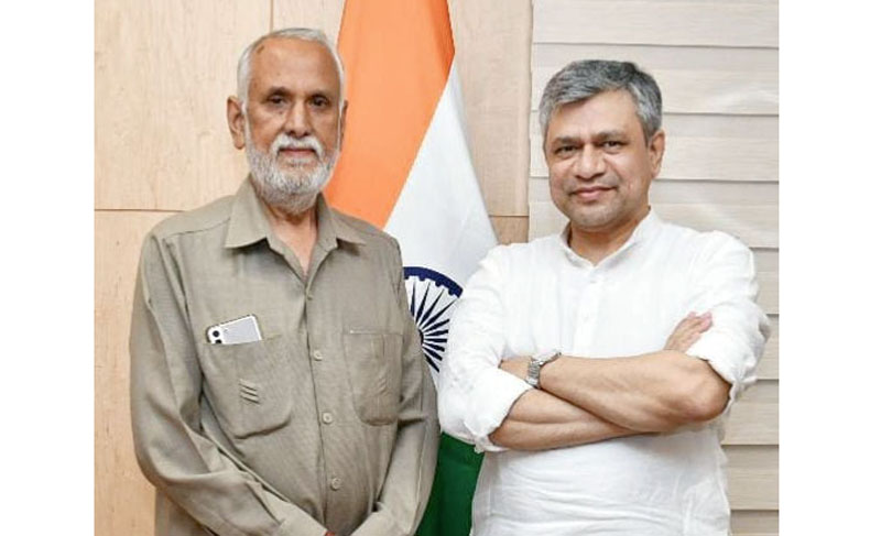 Former MP (RS), Shamsher Singh Manhas with Railway Minister at New Delhi on Saturday.