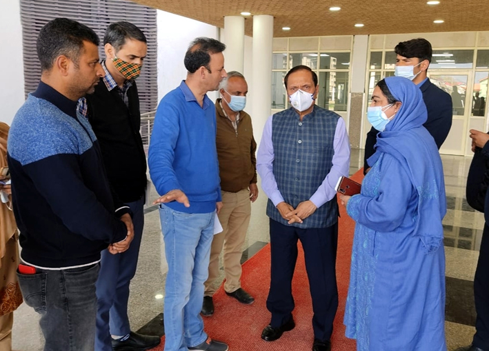 Advisor R R Bhatnagar during inspection of new Pediatric Hospital at Bemina on Friday.
