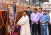 BSP supremo Mayawati paying tributes to party founder Kanshiram on his birth anniversary at party office, in Lucknow on Tuesday. (UNI)