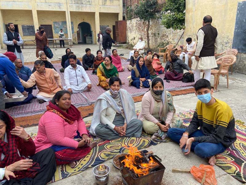 Devotees performing Hawan on Enlightenment day of Maharishi Dayanand Saraswati Ji in Jammu. Devotees performing Hawan on Enlightenment day of Maharishi Dayanand Saraswati Ji in Jammu.