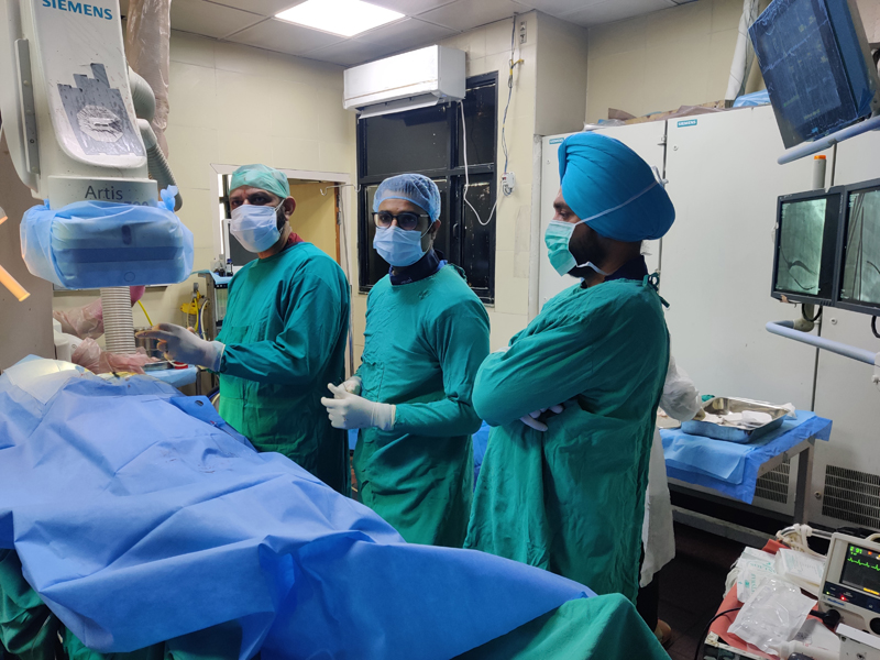 HoD Cardiology Dr Sushil Sharma performing a high end procedure at SSH Jammu on Thursday. HoD Cardiology Dr Sushil Sharma performing a high end procedure at SSH Jammu on Thursday.