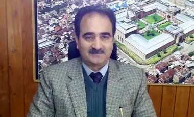 Dr Farooq Ahmad Lone