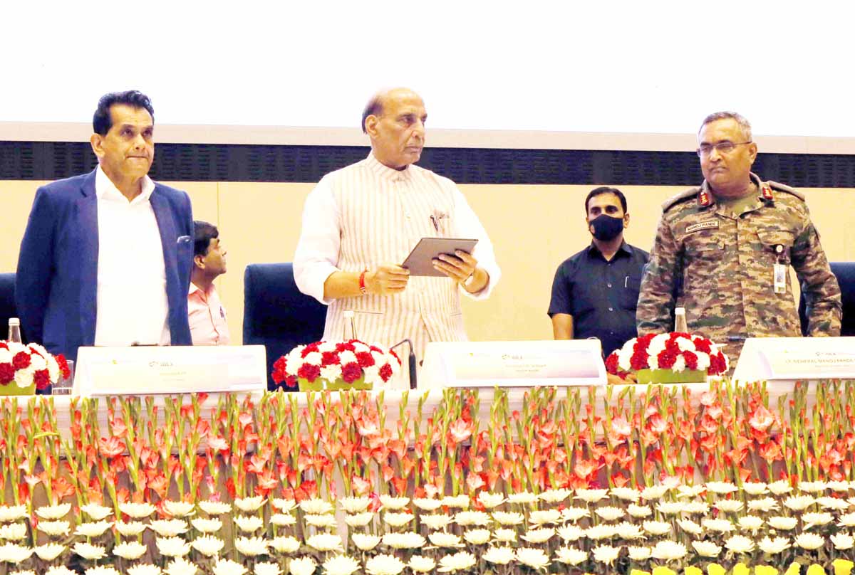 Defence Minister Rajnath Singh launching Innovations for Defence Excellence (iDEX) Prime and sixth Defence India Start-up Challenge (DISC 6) during DefConnect 2.0 in New Delhi on Friday. Defence Minister Rajnath Singh launching Innovations for Defence Excellence (iDEX) Prime and sixth Defence India Start-up Challenge (DISC 6) during DefConnect 2.0 in New Delhi on Friday.