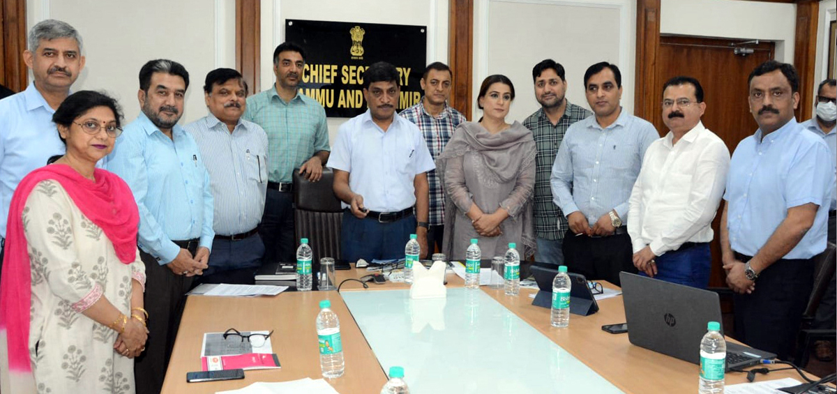 Chief Secy Dr Arun Kumar Mehta e-inaugurating sports project in presence of other dignitaries on Friday. Chief Secy Dr Arun Kumar Mehta e-inaugurating sports project in presence of other dignitaries on Friday.