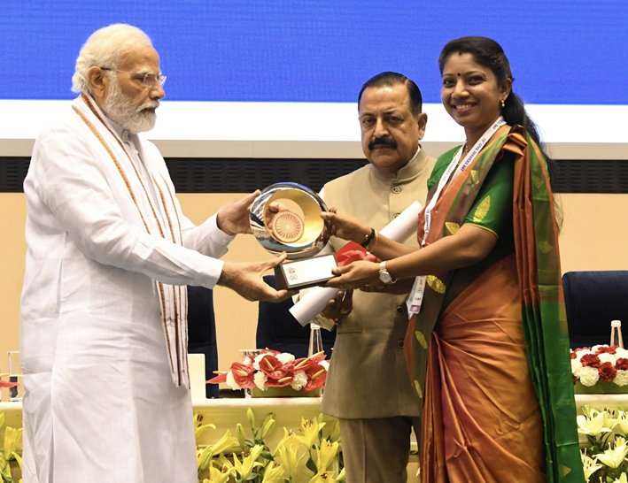 Prime Minister Narendra Modi conferring PM Excellence Awards on the occasion of 15th Civil Services Day, at Vigyan Bhawan, New Delhi on Thursday. Also seen is Union Minister Dr Jitendra Singh. Prime Minister Narendra Modi conferring PM Excellence Awards on the occasion of 15th Civil Services Day, at Vigyan Bhawan, New Delhi on Thursday. Also seen is Union Minister Dr Jitendra Singh.