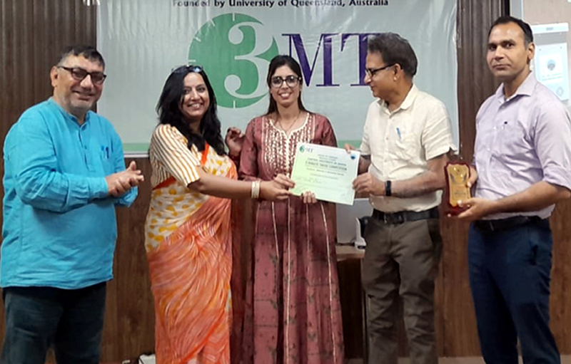 A winner of 3 MT being awarded by Prof Devanand & others at CUJ on Friday. A winner of 3 MT being awarded by Prof Devanand & others at CUJ on Friday.