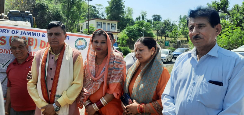 DDC Chairman Kathua Col Mahan Singh and others inaugurating road widening work. —Excelsior/Pardeep DDC Chairman Kathua Col Mahan Singh and others inaugurating road widening work. —Excelsior/Pardeep