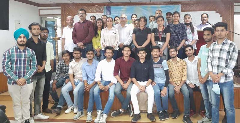 Students along with others posing for a group photograph on culmination of seven day theatre workshop at Jammu on Tuesday. Students along with others posing for a group photograph on culmination of seven day theatre workshop at Jammu on Tuesday.